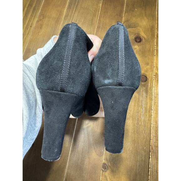 Boden Roseberry Heeled Bootie Black Suede V Opening Step In Women's Size US 11 - Picture 5 of 9